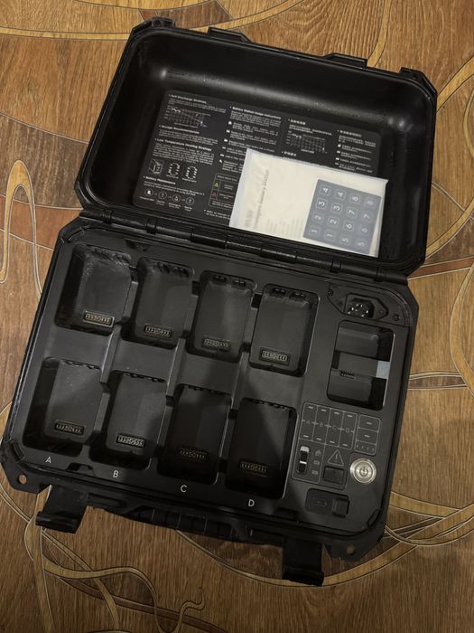 Зарядний пристрій/зарядна станція для Matrice 30 (BS30)