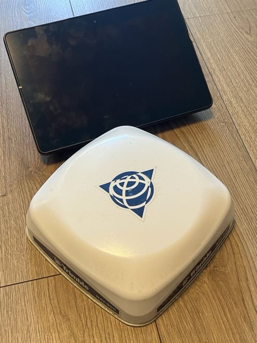 Продам монитор Trimble CFX750 и антену NAV900