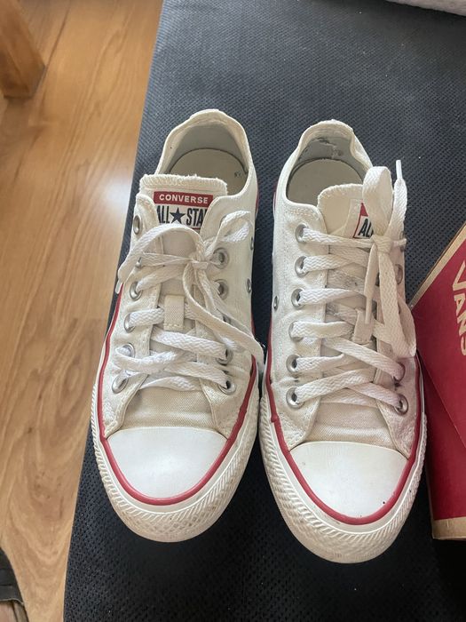 Tenisówki Vans roz 38 plus Conversy gratis