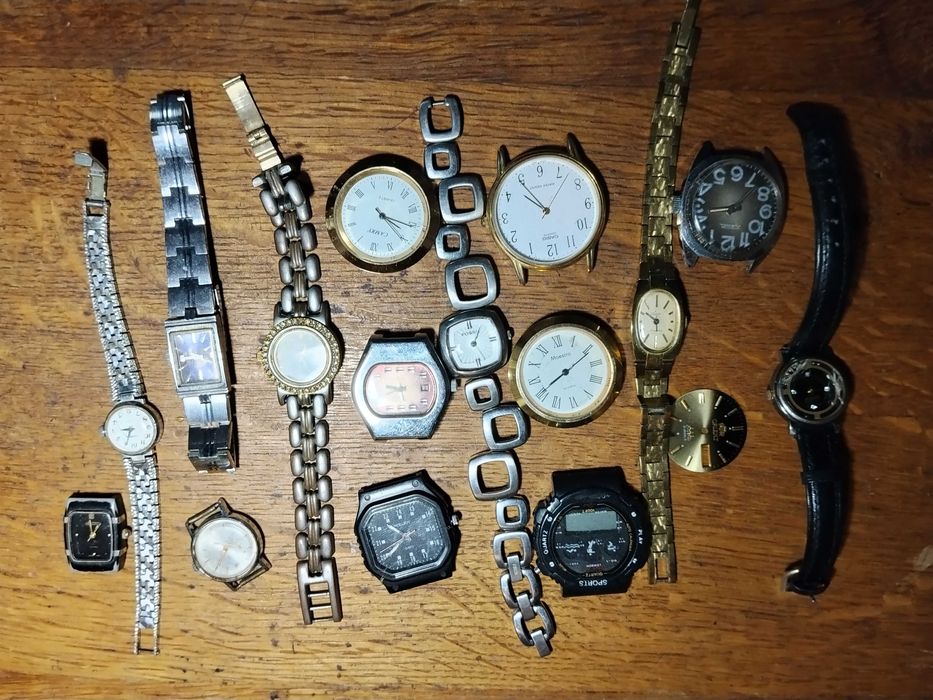 Годинники механічні наручні