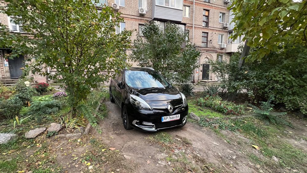 Продам Renault Гранд Scenic