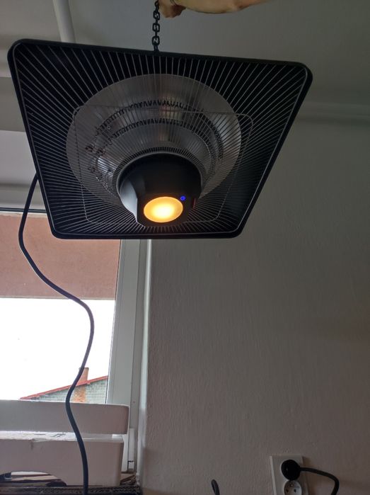 Grzejnik promiennikowy