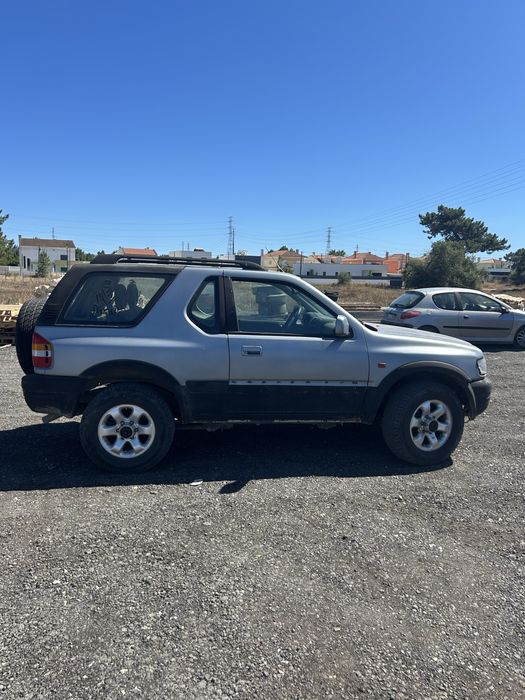 Opel Frontera 2200
