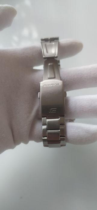 Часы Casio Edifice EF-562 годинник