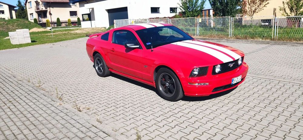 Ford Mustang Mustang 4.6. GT 2006r.