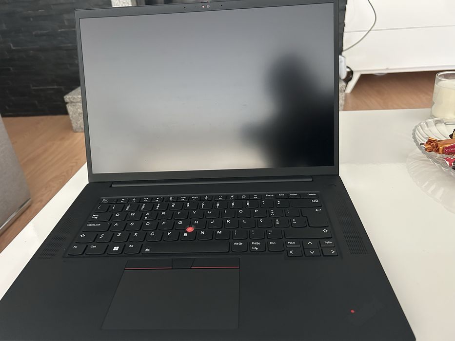 Lenovo Thinkpad X1 Extreme Gen 5 - i7-12800H - 64Gb Ram - RTX 3050 TI - 1Tb SSD