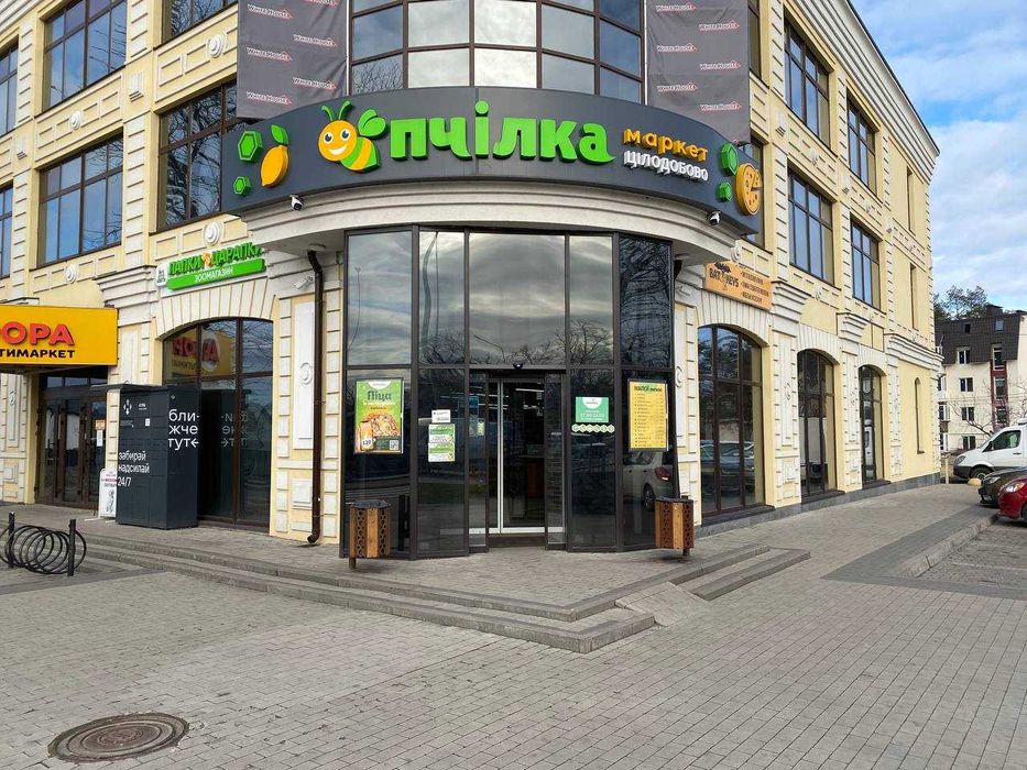 Комерційне приміщення 75,8 м² в ТЦ White House, Ірпінь