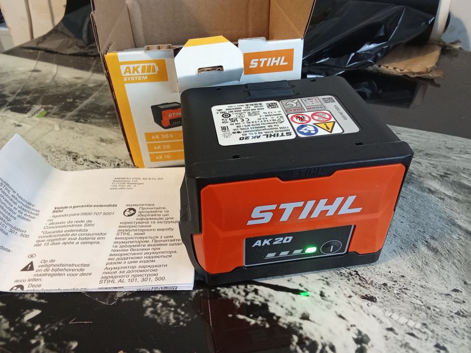 Akumulator Stihl AK 20 nowy oryginał