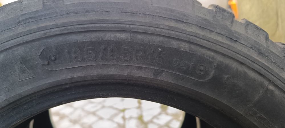 Pneus Fedima 185/65 R15