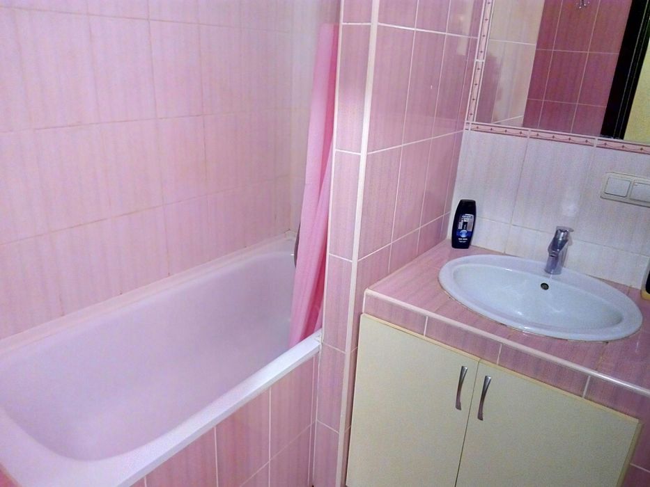 2-кім. Дзеркальна шафа. Район Північний ."Чайка". Подобово. Ціна доби.