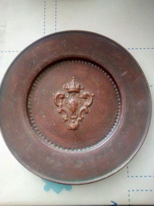 prato decorativo em cobre  antigo