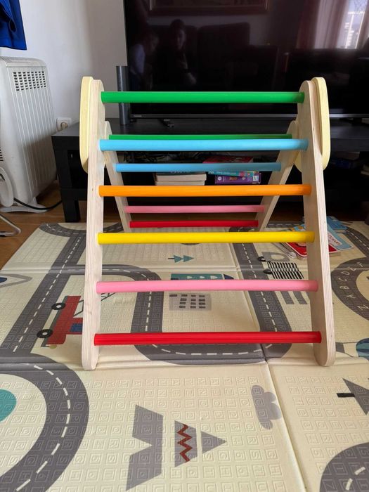 Conjunto escalada infantil Pikler — triângulo + arco + rampa