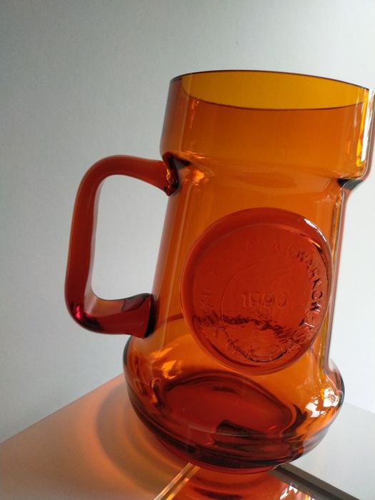 kufel szklany pomarańczowy 1990