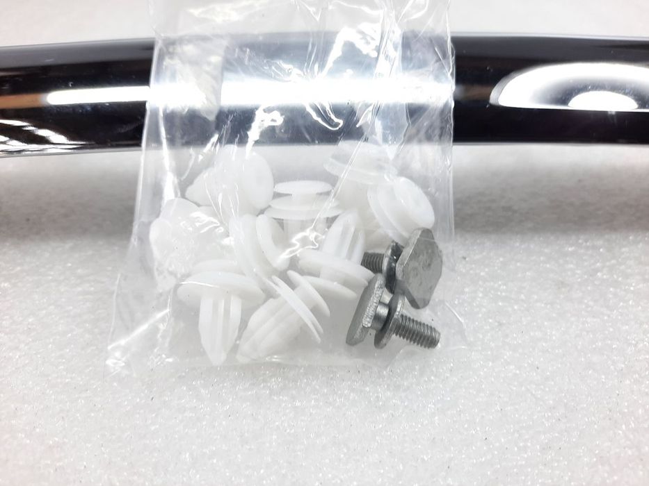 Молдинг капота Subaru Forester 2014-2016 91121SG011