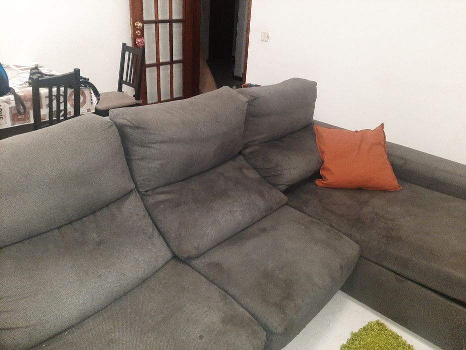 Sofá Chaise Longue (Rio Tinto)