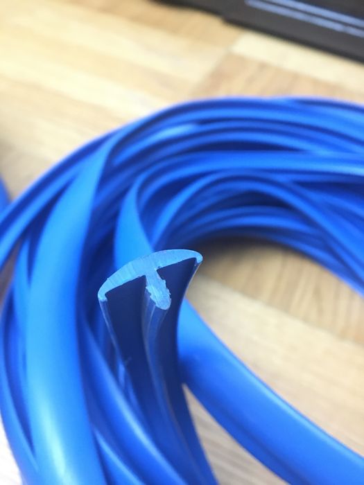 22м. Кант врезной, Т-образный Профиль гибкий мебельний Т-16