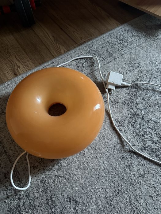 lampa donut ikea pomaranczowa neonowa