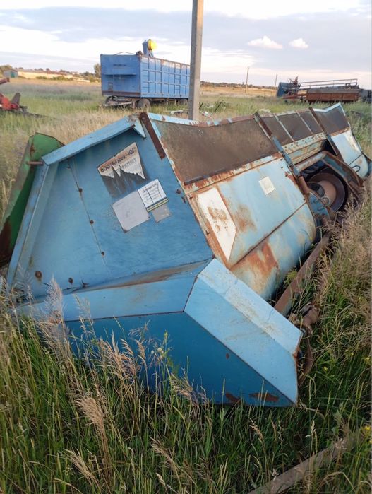 Продам жатку ПЗС-8