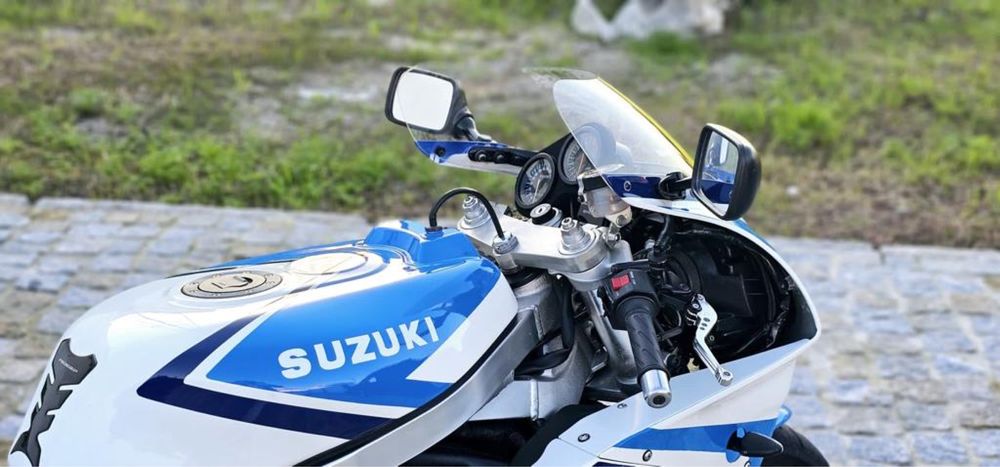 Suzuki GSXR 750