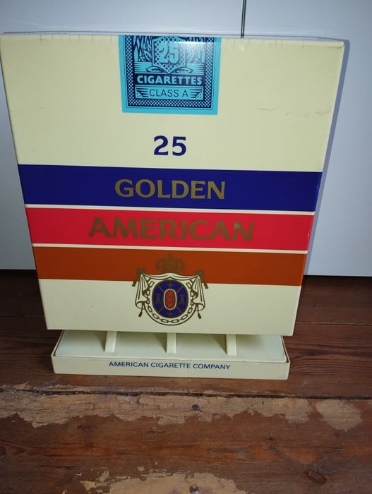 Ekspozytor do papierosów Golden American