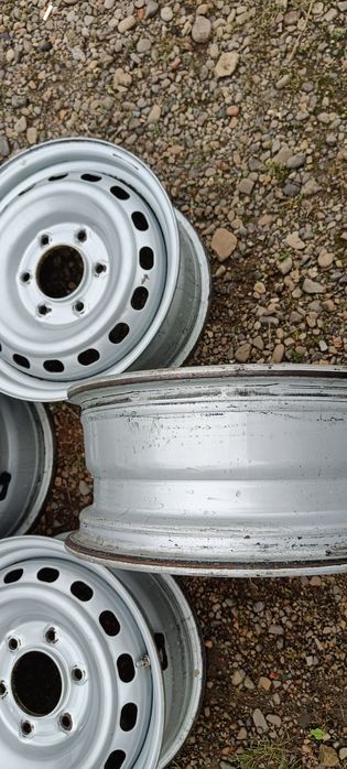 Диски Hyundai  Н-1 R16  6*139.7  6.5J Dia.92.5мм Е-56  2 шт