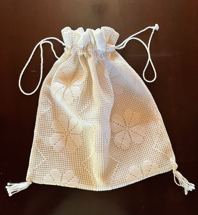 Saco de Pão em renda