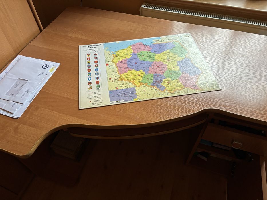 Meble pokojowe młodzieżowe