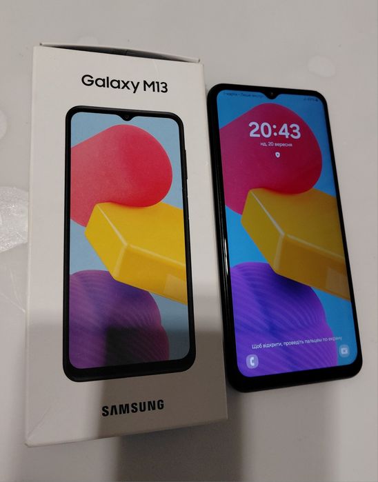Смартфон Samsung Galaxy M13