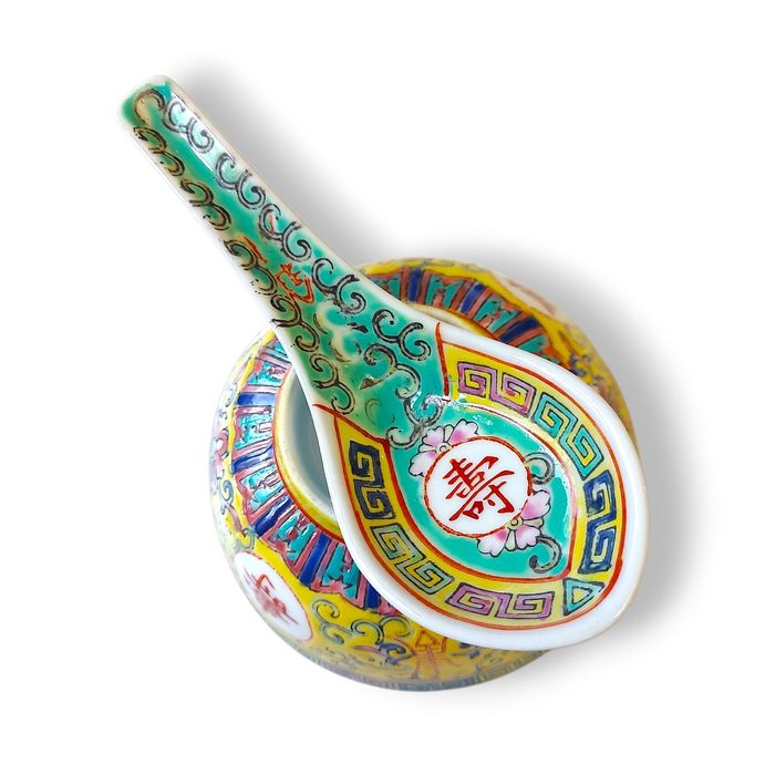 Порцелянова піала з ложкою "У довголіття немає кордонів" /China  1960р