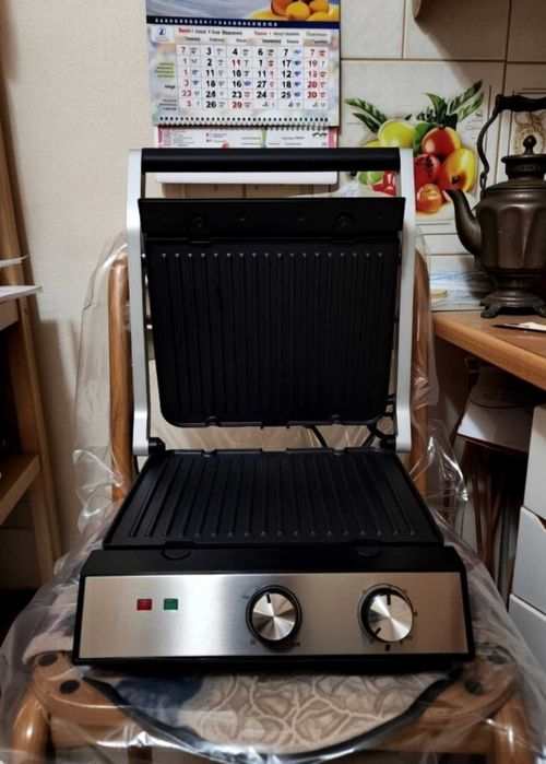 Потужний контактний електрогриль для м’яса овочів і сендвічів