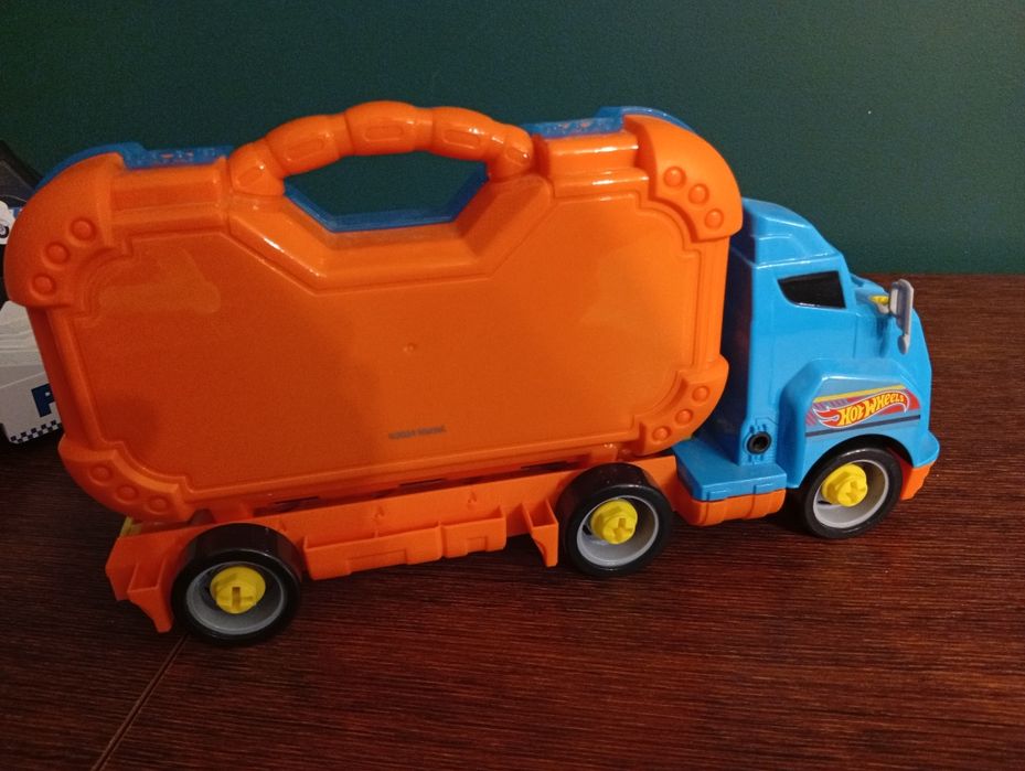 Ciężarowe tiry pojazdy