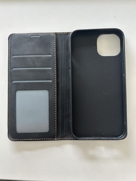 Capa iPhone 14 em couro