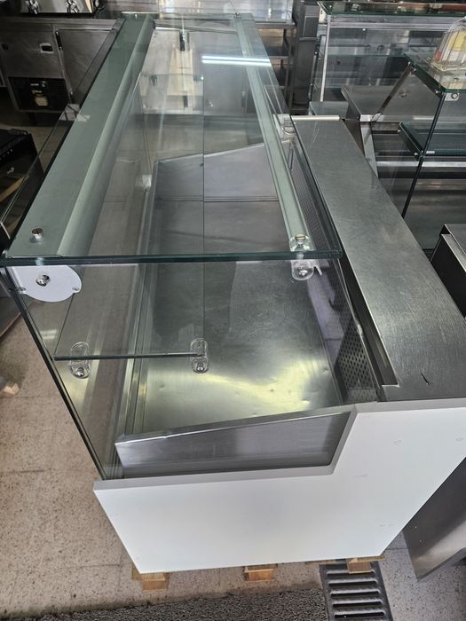 Vitrine expositora peixe/carne