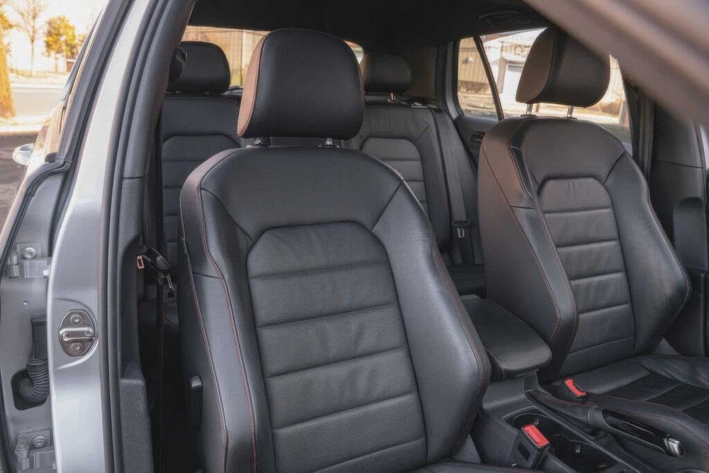 Volkswagen Golf GTI      2016