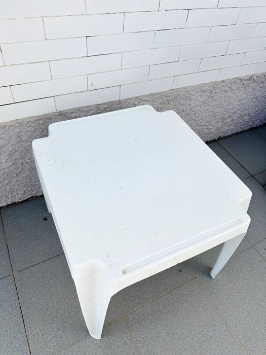 Mesa de apoio de plástico