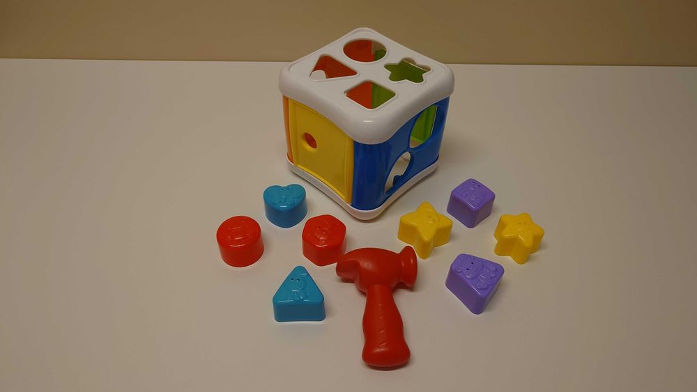 Interaktywna zabawka Askato - Kostka, sorter