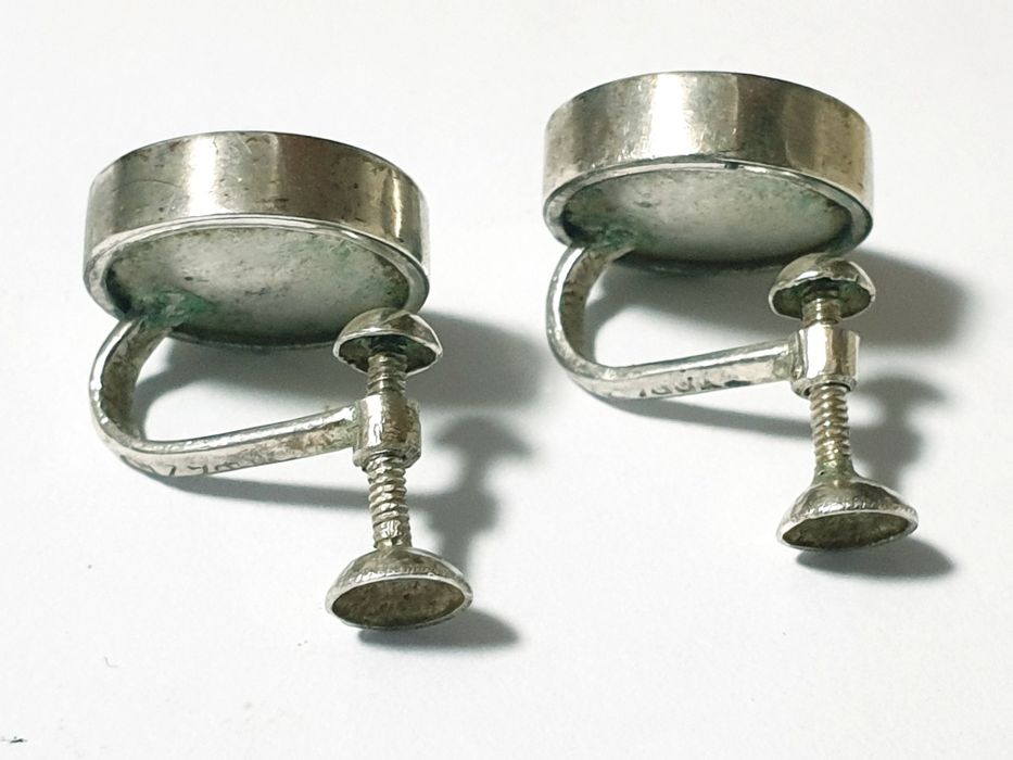 Raros brincos vintage em prata Topázio com camafeu