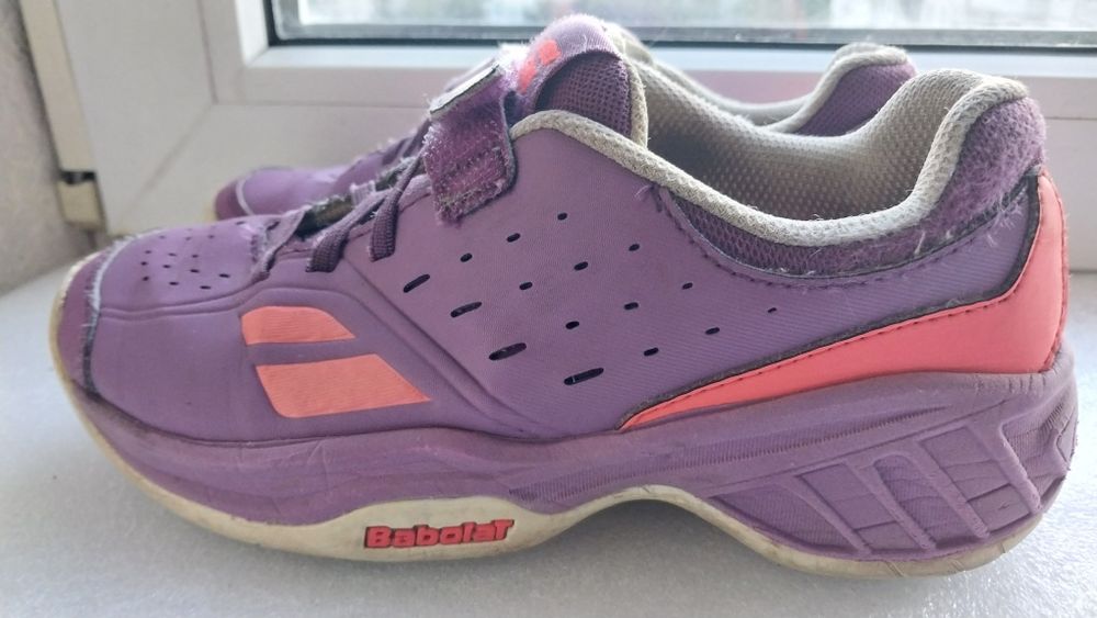 Продам детские кроссовки Babolar  на девочку. 32 размер