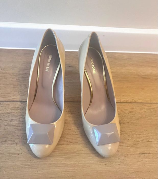 Buty damskie Gino Rossi 36/37 skóra lakierowana