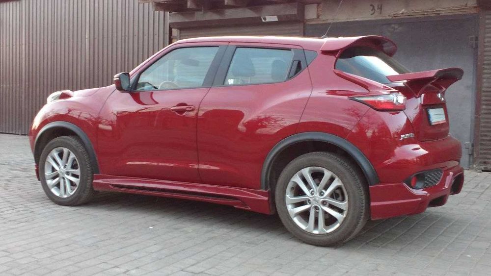 Тюнінг Nissan Juke - накладки бамперів, спойлери, решітка, пороги