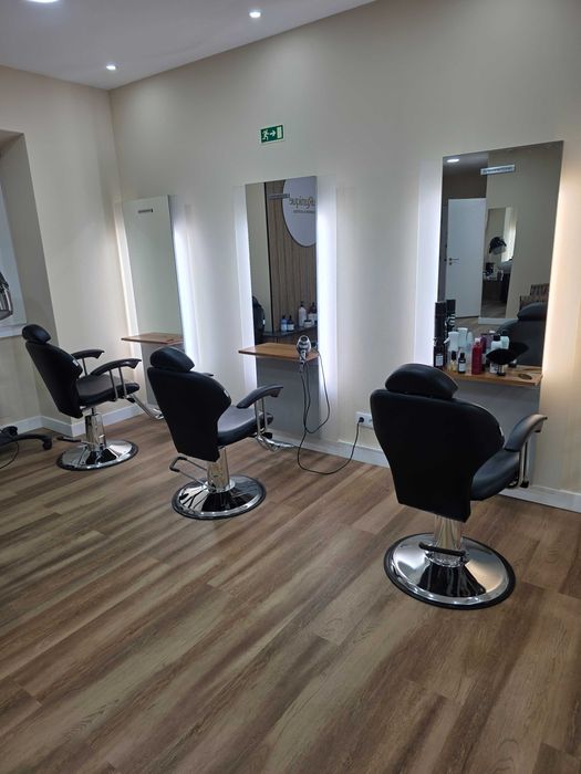 Trespasse Cabeleireiro e Estética Almada