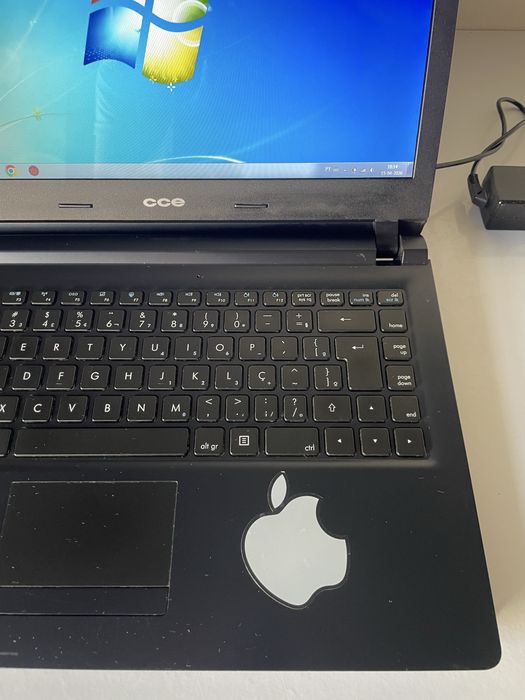 Portátil CCE Core i3 | SSD 240GB + 4GB RAM | Super Rápido (Uso Fixo)
