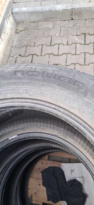Шини зимові нокіан