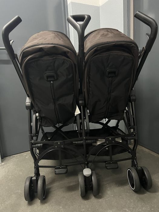 Carrinho de gémeos Novo MAXI-COSI / Bebeconfort DANA FOR 2