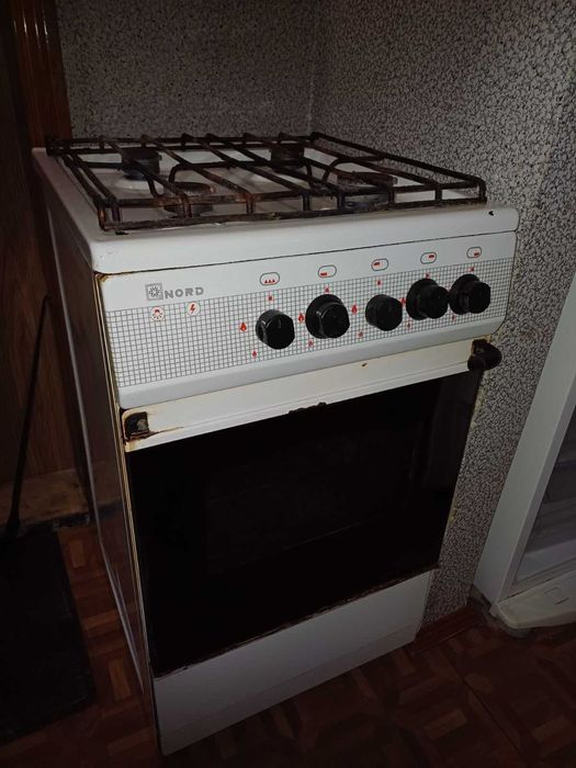 Газова плита Норд б/у