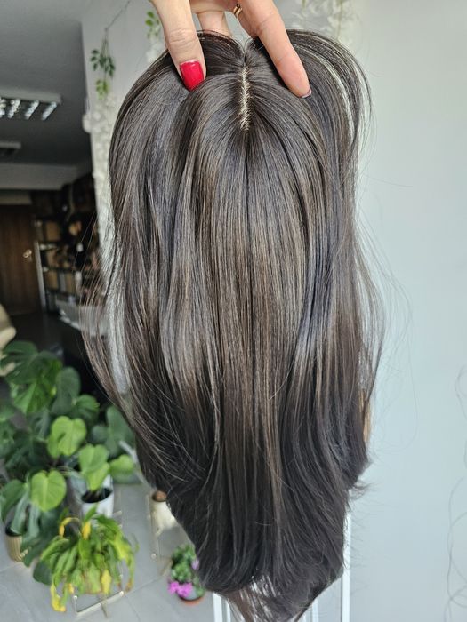 Tupet topper Celia naturlany ciemny brąz naturlany efekt