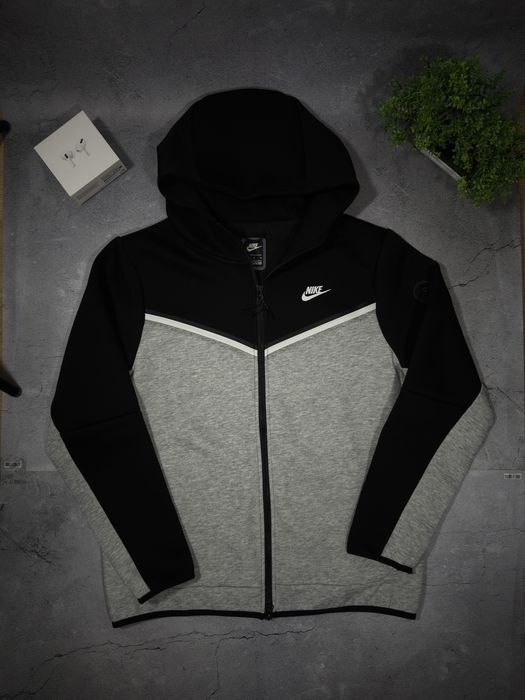 Зіпка Nike Tech Fleece