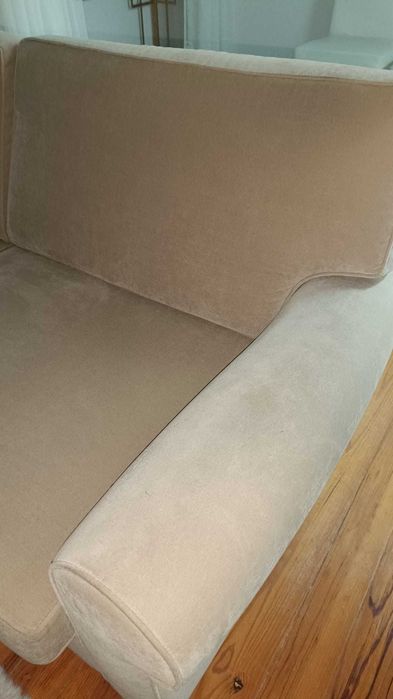 Sofá 3 lugares 200cm