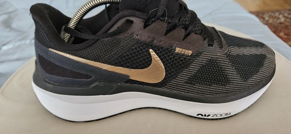 Buty do biegania Nike Air Zoom structure 25