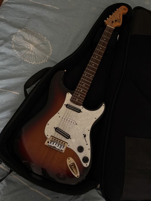 Електрогітара stratocaster sx